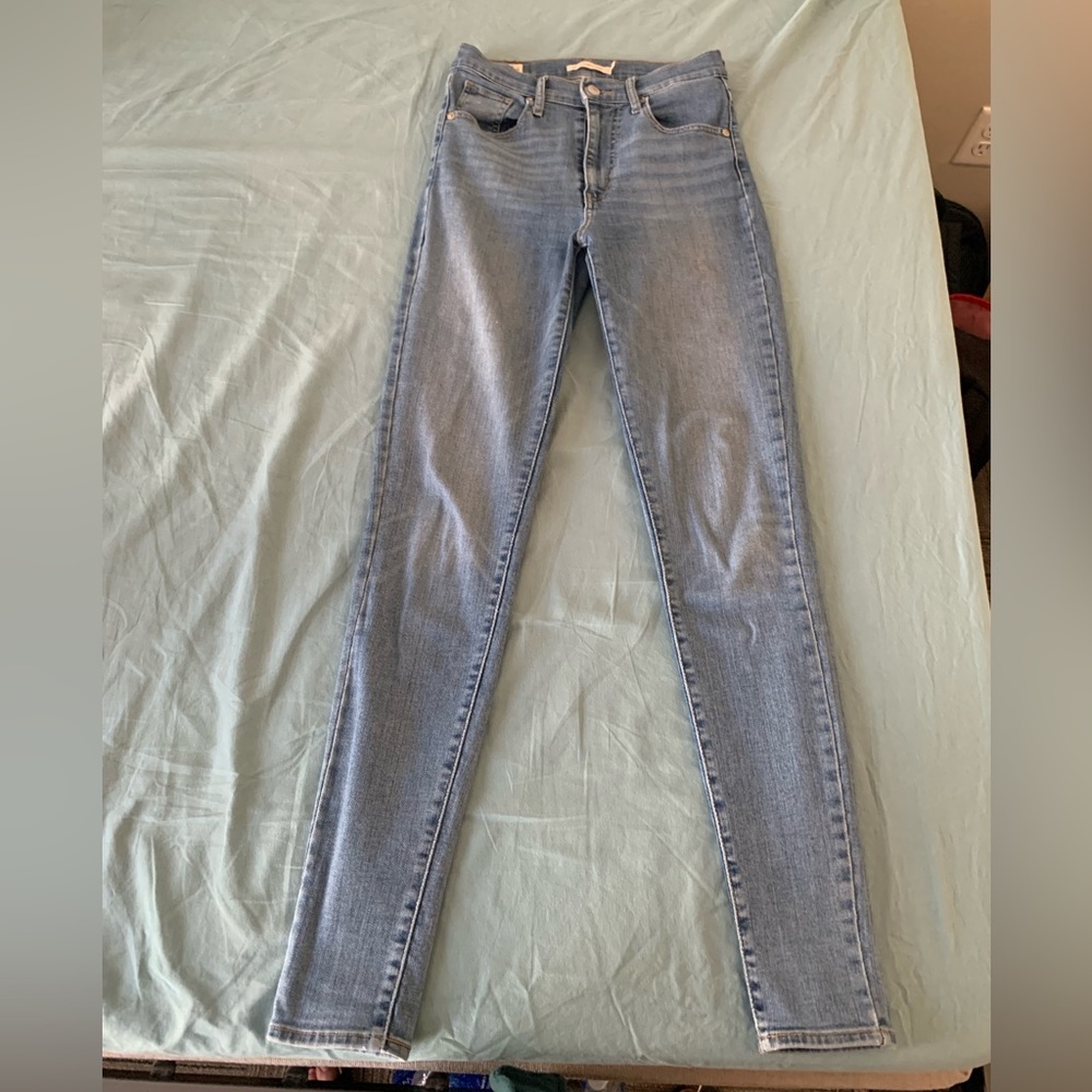 Levi’s Premium High Rise Skinny Jeans